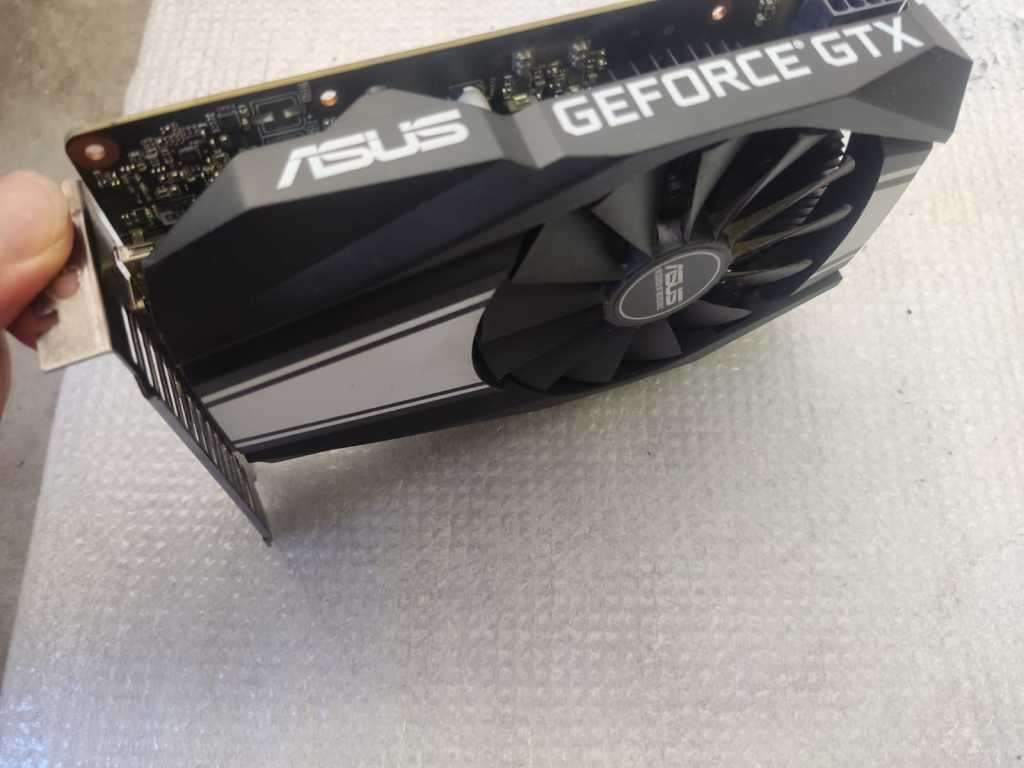 Asus GTX 1660 Super