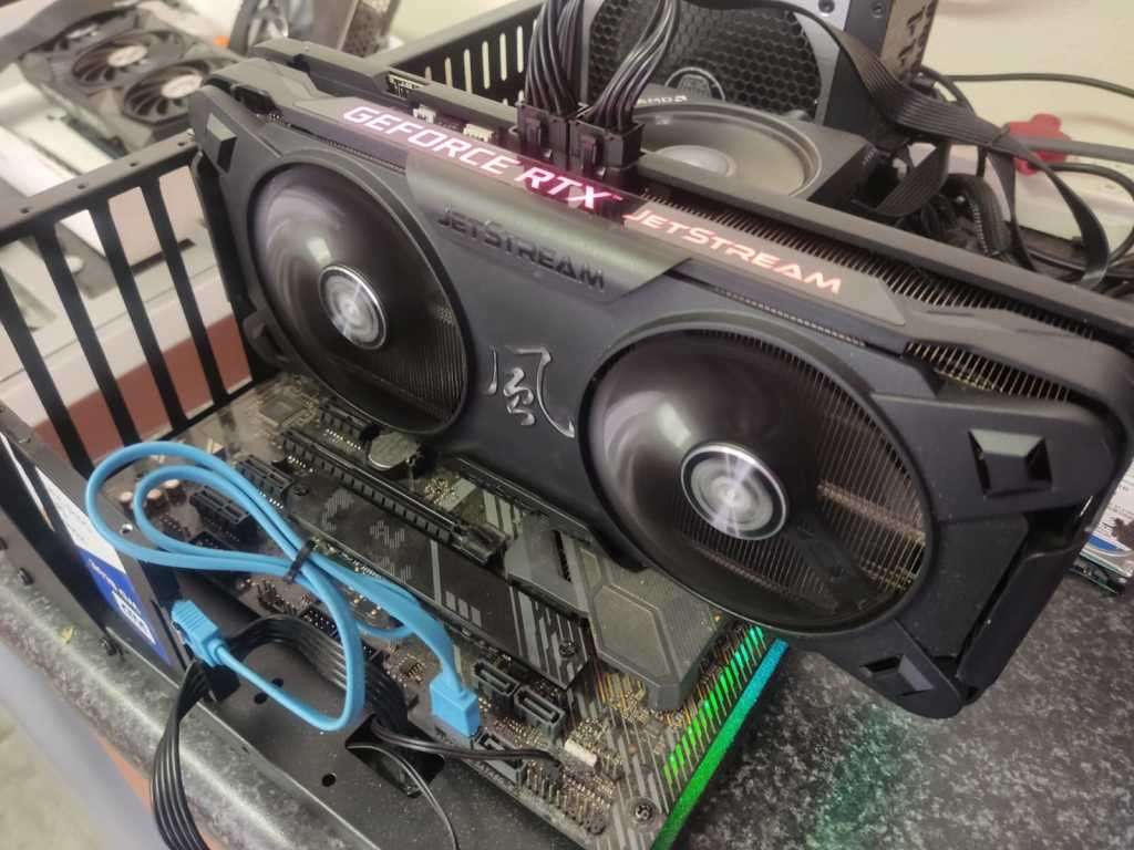 RTX 3070 8GB - Palit JetStream