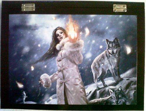 Lady & Wolf Memory Box