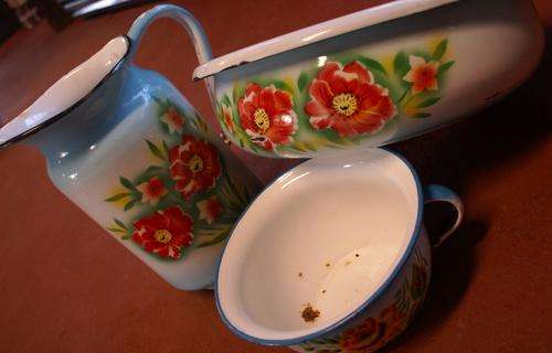 WOW!!! TRIO OF ENAMEL JUG, BASIN AND CHAMBER!!!