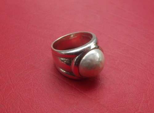 HEAVY AND BEAUTIFUL MIGLIO SILVER RING - 16 GRAMS OF .925 SILVER.
