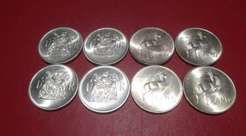 8  X SA SILVER RANDS, INCL SCARCE 1969. BID PER RAND TO TAKE 8. EXCELLENT CONDITION.