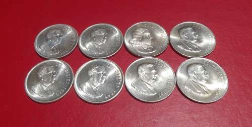 8  X SA SILVER RANDS, INCL SCARCE 1969. BID PER RAND TO TAKE 8. EXCELLENT CONDITION.