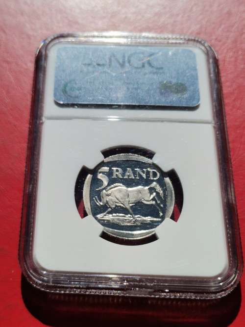 MANDELA 2000 R5. PROOF 63 ULTRA CAMEO. NGC. PROOF, NOT PROOF LIKE.