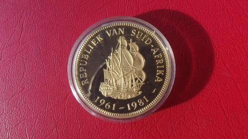 1OZ 22 CARAT PROOF GOLD MEDALLION: RSA 20TH ANNIVERSARY, 1961-1981.