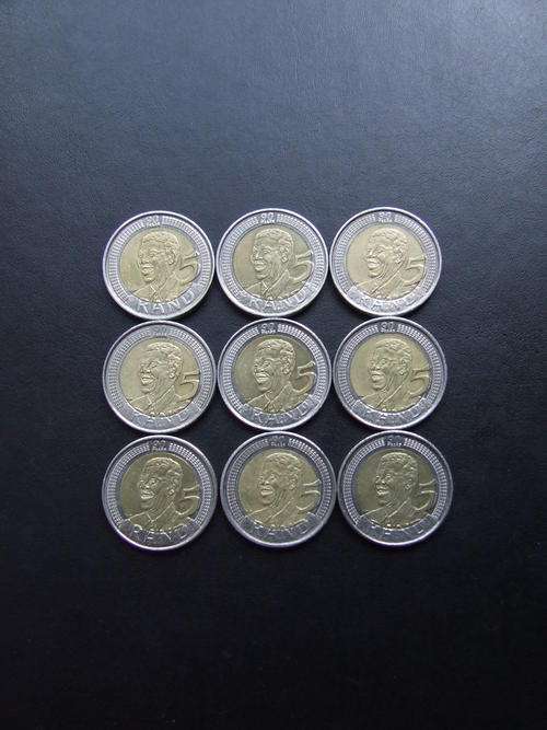 Christmas Special!!!  9 x Mandela 2008 R5 coins in good condition!!!
