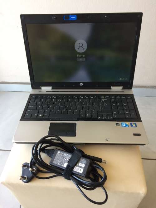Clean Silver hp EliteBook 8540p i7 - M620 Laptop (i7 Dual Core) NVIDIA® NVS 5100M Win 10 Pro