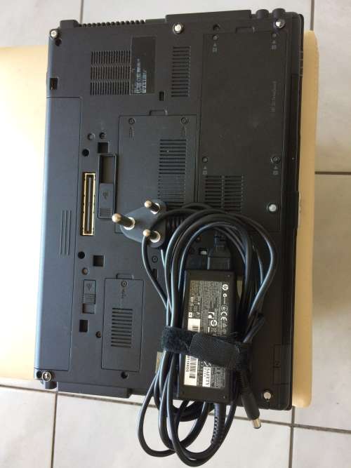 Clean Silver hp EliteBook 8540p i7 - M620 Laptop (i7 Dual Core) NVIDIA® NVS 5100M Win 10 Pro