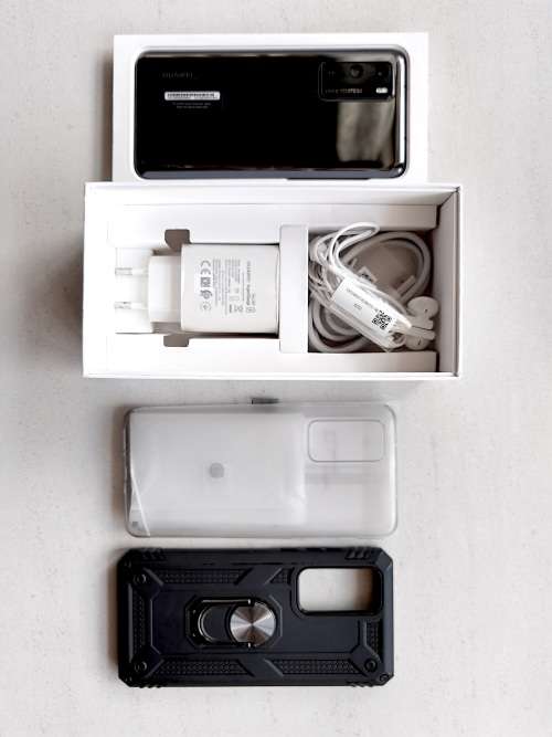 HUAWEI P40 5G - BOXED - NEW CONDITION