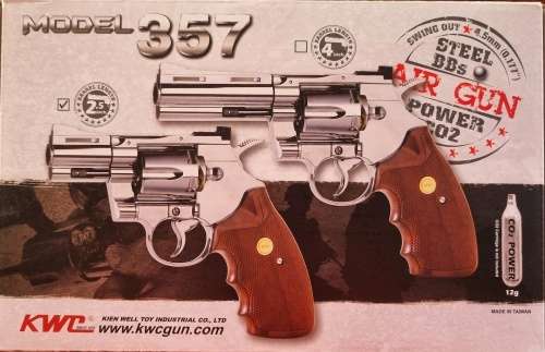 MODEL 357 FULL STEEL CO2 BB REVOLVER - NEW -BOXED
