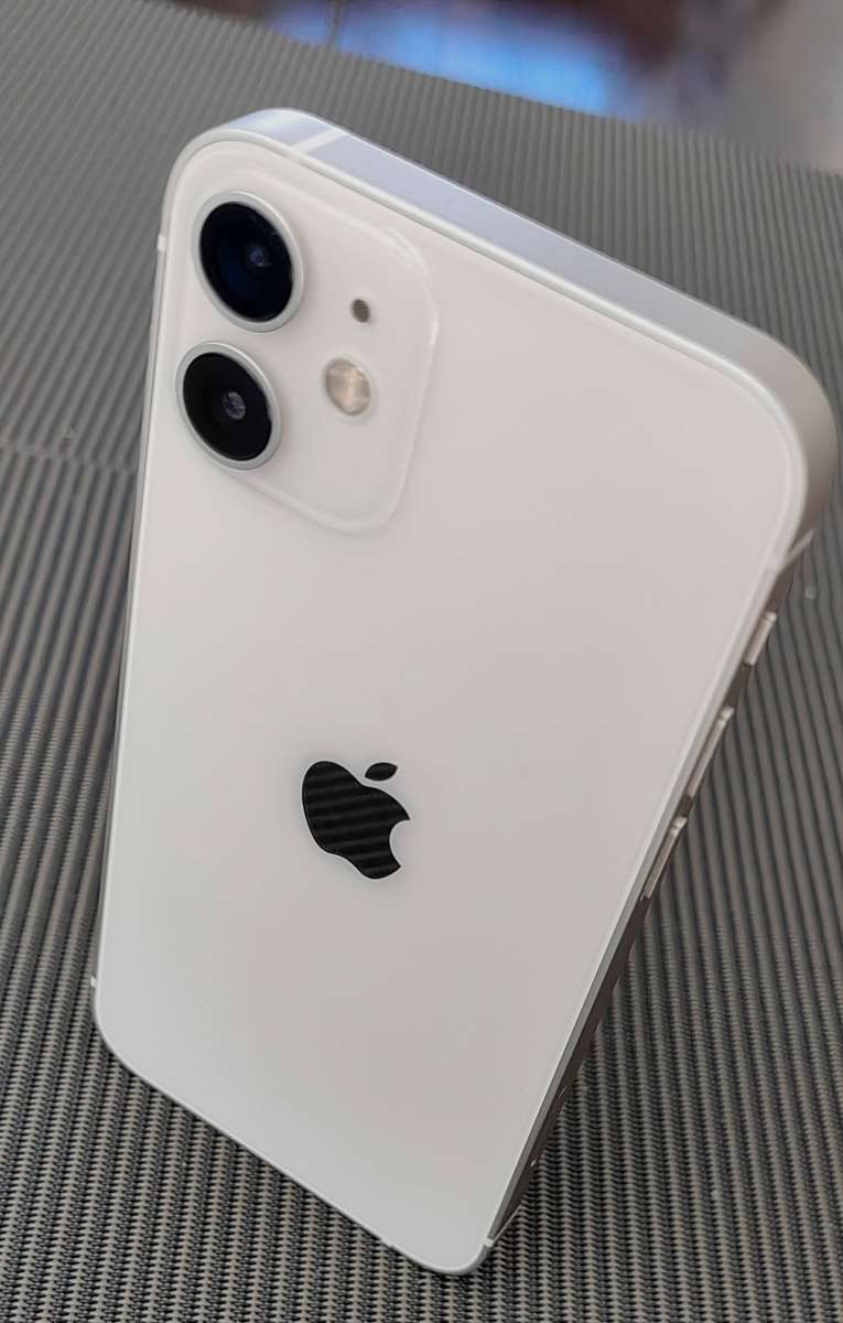 iPhone 12 MINI - 64Gb - LIKE NEW BOXED