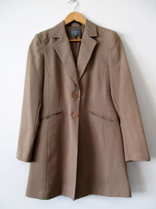 BARGAIN!!! FINNIGANS Charcoal & Fawn Jackets Size 32