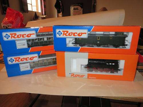 ROCO TRAIN PACK in HO Gauge