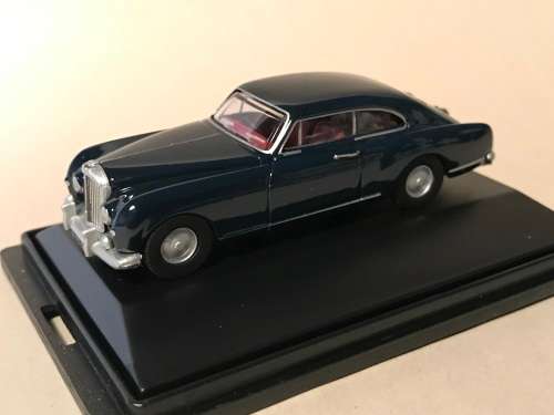 Oxford Diecast 76BCF002 Bentley S1 Continental Fastback in Dawn blue