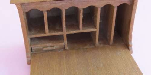 Dollhouse  Miniature 1:12" scale handmade tabletop wriing desk-as good as new