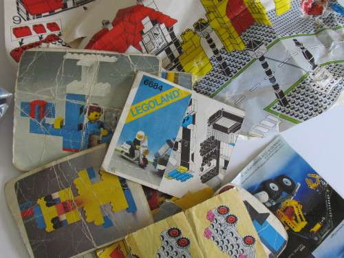 lot of lego - over 200 pieces (no blocks!) Accessories for cars, planes, trucks,space craft, etc.