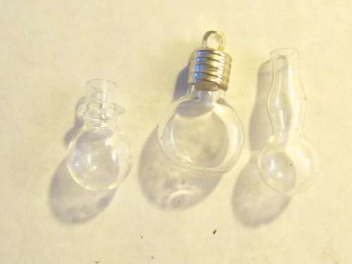 Miniature Dollhouse 1:12" scale set 3 laboratory style flasks, one with  a silver top