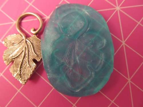 REUSABLE thermoplastic clay to make your own molds in 10 minutes with perfect detail