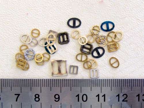 Dollhouse Miniature 1:12" scale - lot of hard to find buckles - RARE!