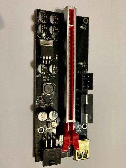 Ultimate PCIe Riser now 8 Capacitors
