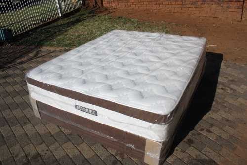 New Restonic choose between Queen/Double Size Eurotop Base and Mattress Set