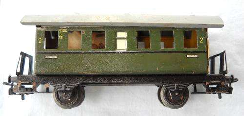 MARKLIN-1950's-PASSENGER WAGON-HO-TIN PLATE-TRAIN-VERY GOOD CONDITION
