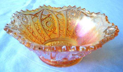 MARIGOLD COLOUR CARNIVAL GLASS BOWL-VERY GOOD CONDITION