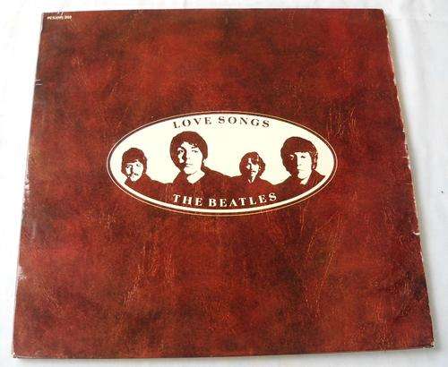 THE BEATLES-LOVE SONGS-DOUBLE LP-GATEFOLD COVER-VERY GOOD CONDITION