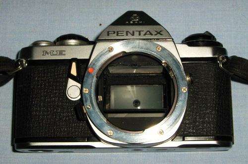 PENTAX ME-35mm-Camera Body-WITH STRAP-EXC COND