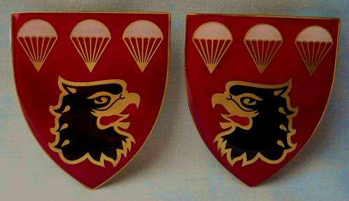 3 PARACHUTE BATTALION-2x FLASHES-RECCE-S AFRICA-EXCELLENT CONDITION