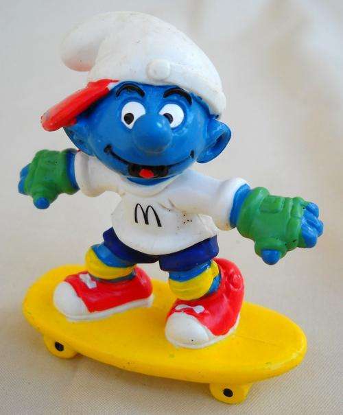 SKATEBOARDER SMURF-MC DONALD'S-PEYO-1997-EXCELLENT CONDITION
