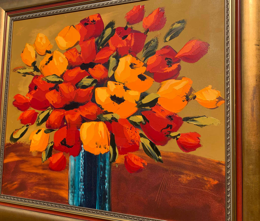 Munro - Huge Tulip Still Life