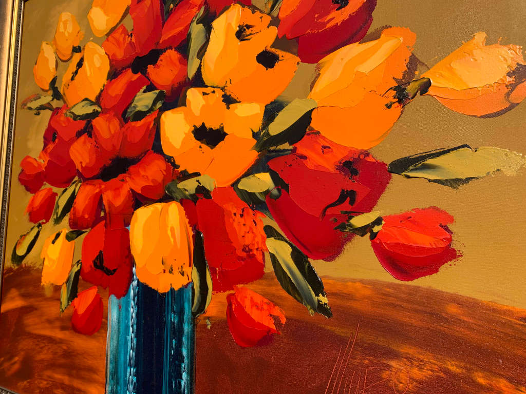 Munro - Huge Tulip Still Life