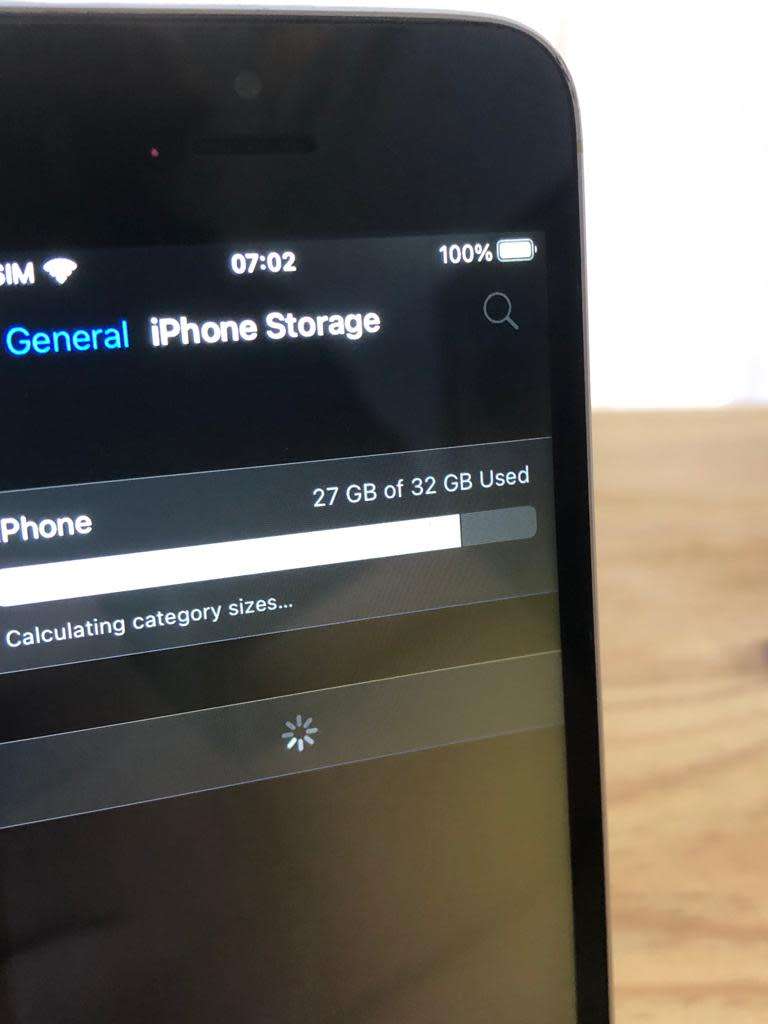 IPHONE SE 32GB 1ST GEN