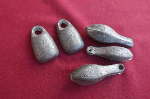 Packet of 5 lead sinkers