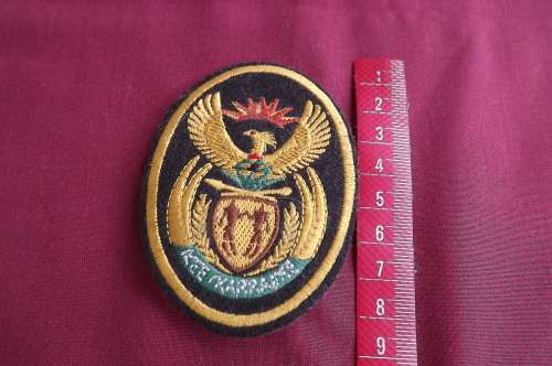 SADF Warrank Officer 2 Rank cloth badge with 2 pins.