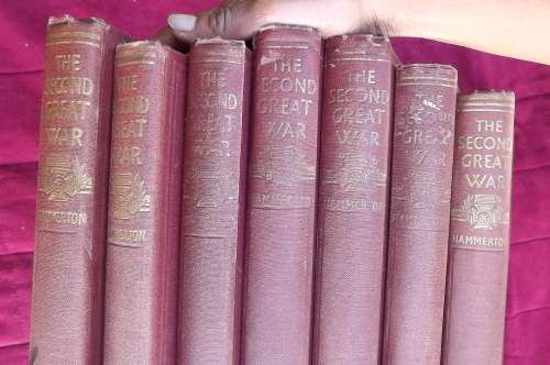 Book-Lot of 7 volumes of The Second Great War. No 2,3,4,5,6,7,8,9 with maps plans and photos