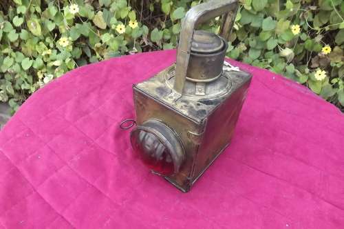 Vintage Railway lamp.Door open on front with red light lamp inside 19 x 17cm