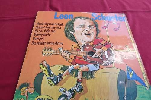 LP- Leon Schuster. In good condition.