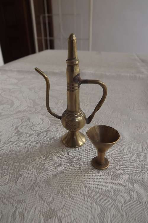 Lot of 2 tiny brass ornaments height 6.5cm