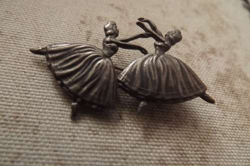 Amazing sterling silver brooch by Candida.Two ballerinas.Fine detail.Good condition.