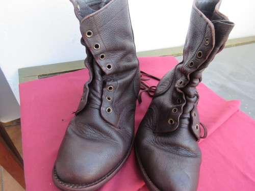 Pair of SADF brown genuine leather army boots size 10.5 by DWS.Issued 2009.New condition