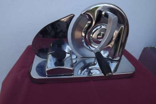 Stainless steel Berda Breadslicer in good working condition