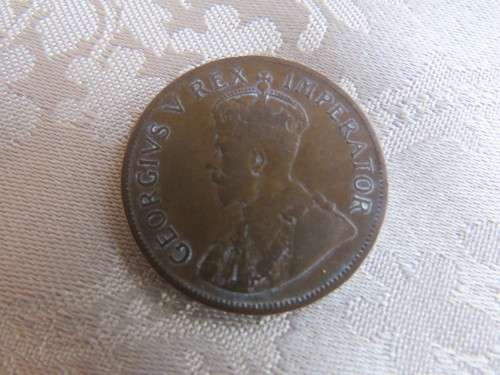 South Africa 1924 penny in VF condition.See scans.