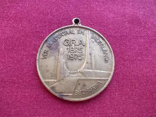 G.R.A - Moedertaal & Vaderland 1875-1975