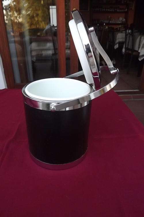 Ice Bucket Pilkingtons 1965