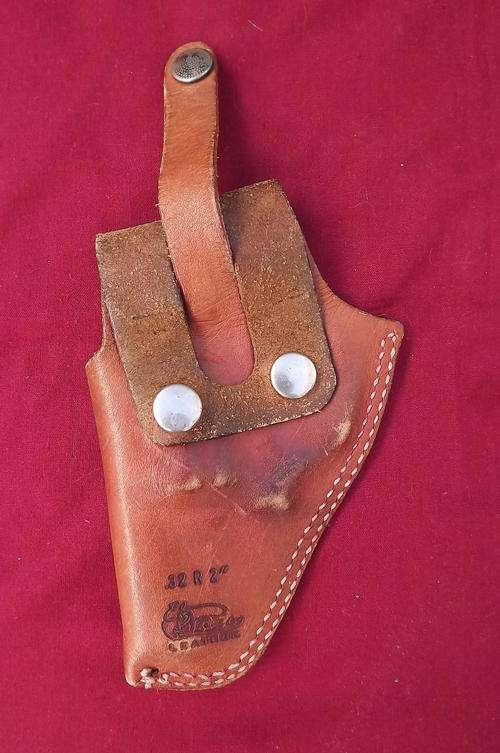 Leather Holster .32  R 2"   El Paso