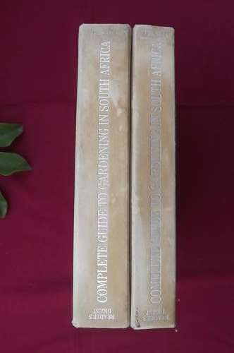 Set of 2 Books - Complete Guide to gardening in South Africa