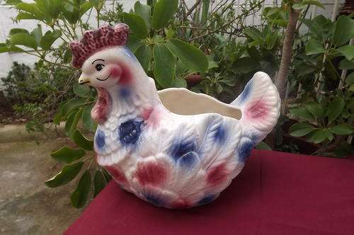 Porcelain Chicken Vase/Bowl as per scan
