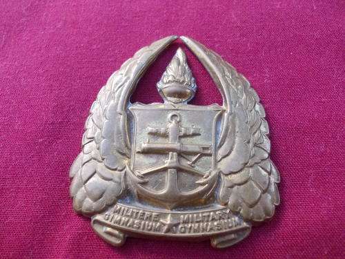 WW2 S A Military Gymnasium Brass Cap Badge